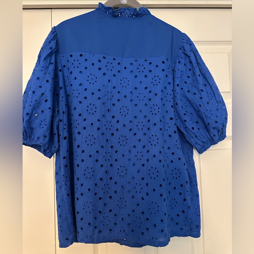 Eyelet Top - Picture 2 of 2